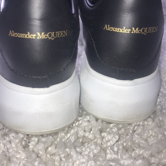 Alexander McQueen Oversized sz 39 - Picture 7 of 15